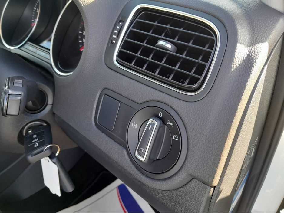 2015 Volkswagen Polo