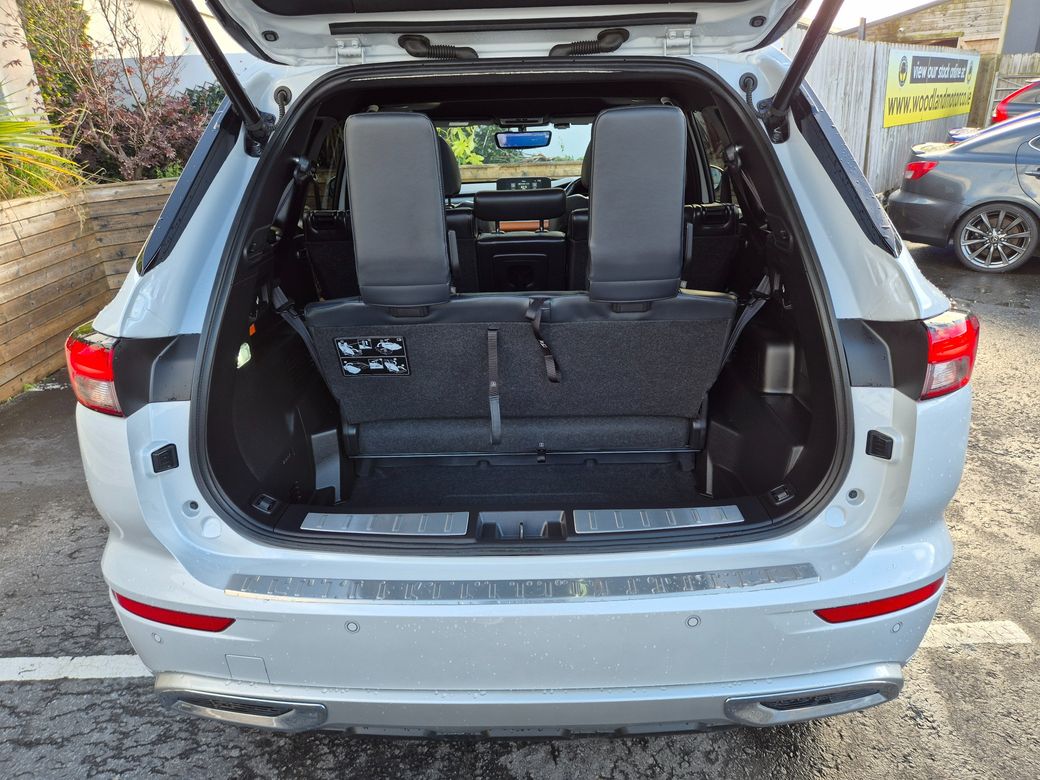 2023 Mitsubishi Outlander