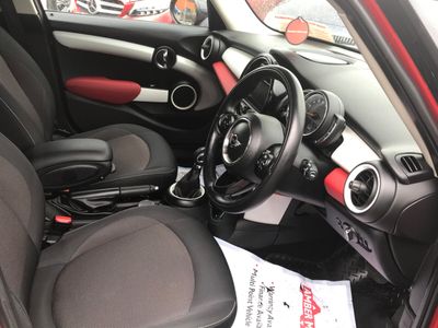 2017 Mini Cooper
