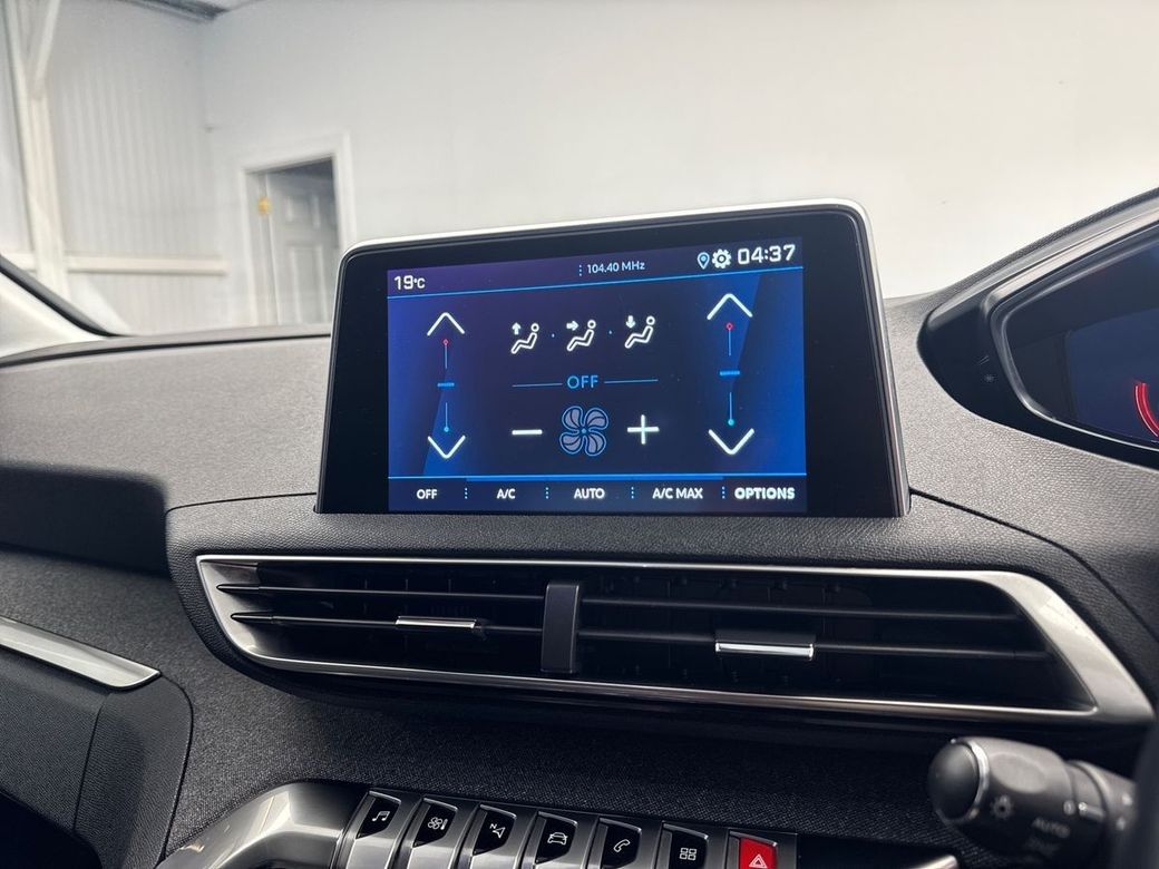 2020 Peugeot 3008
