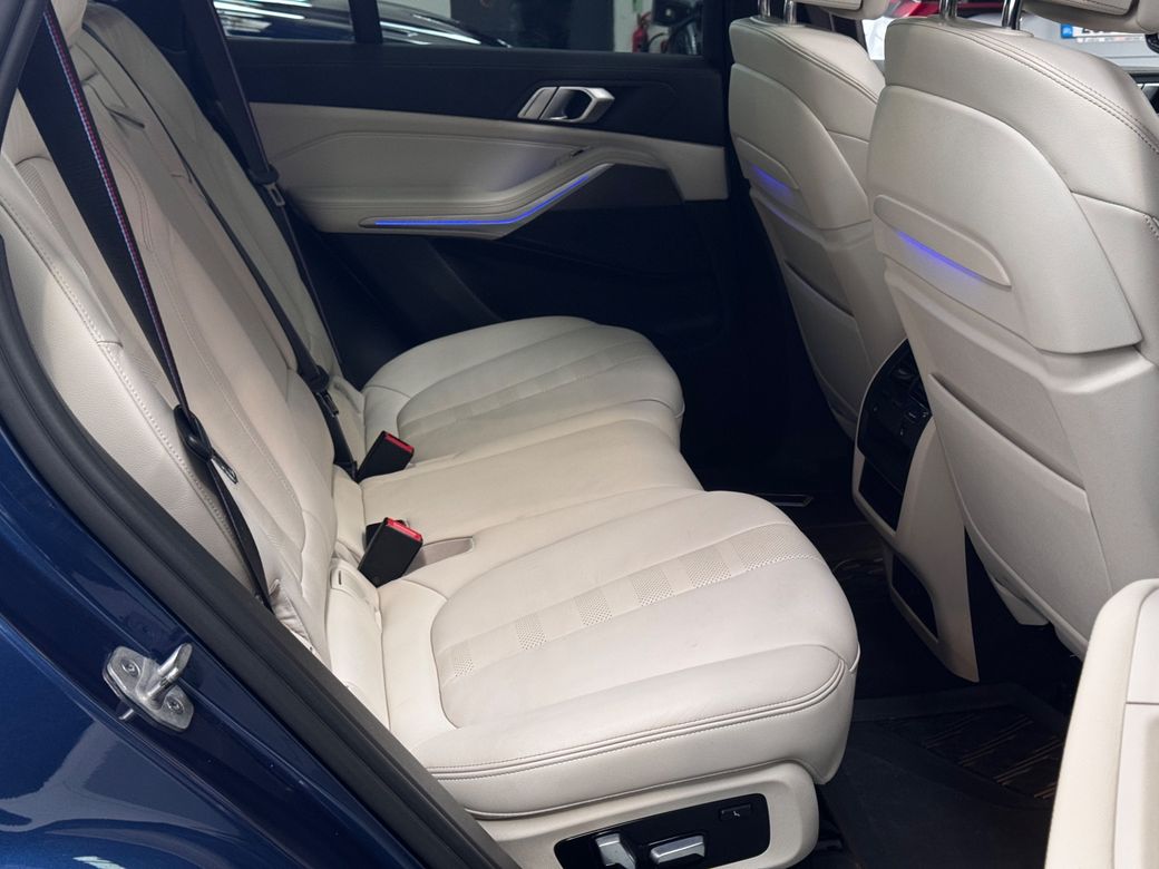 2022 BMW X5