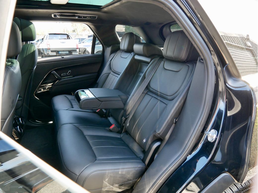 2026 Land Rover Range Rover Sport