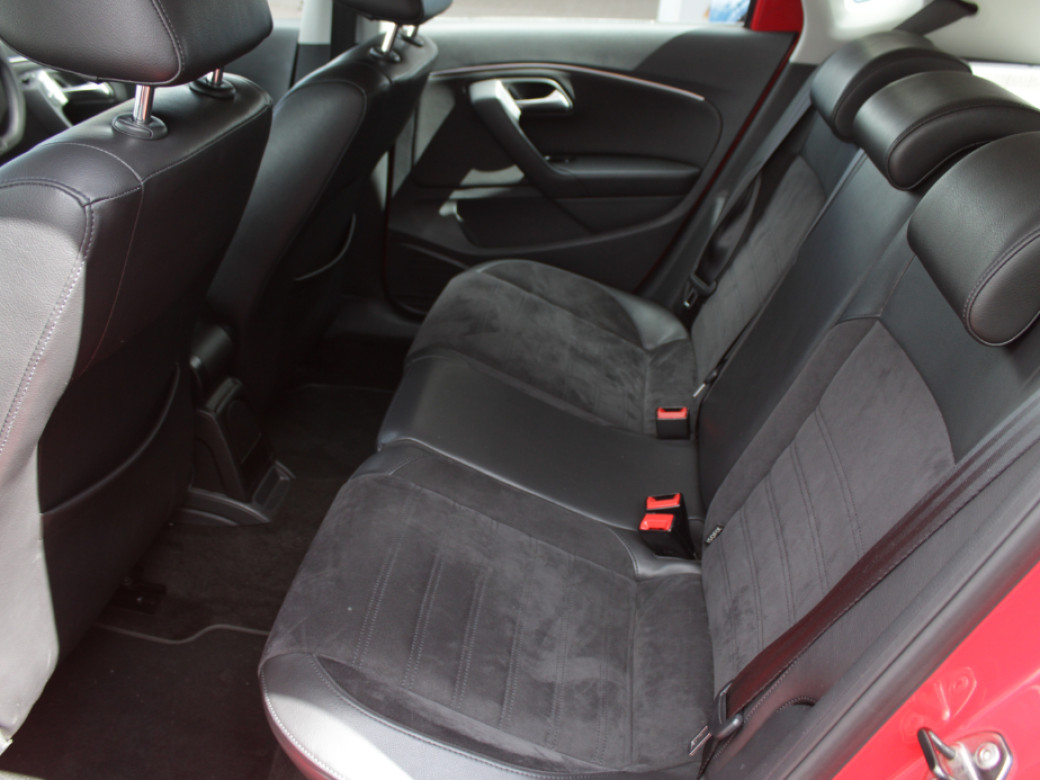 2017 Volkswagen Polo