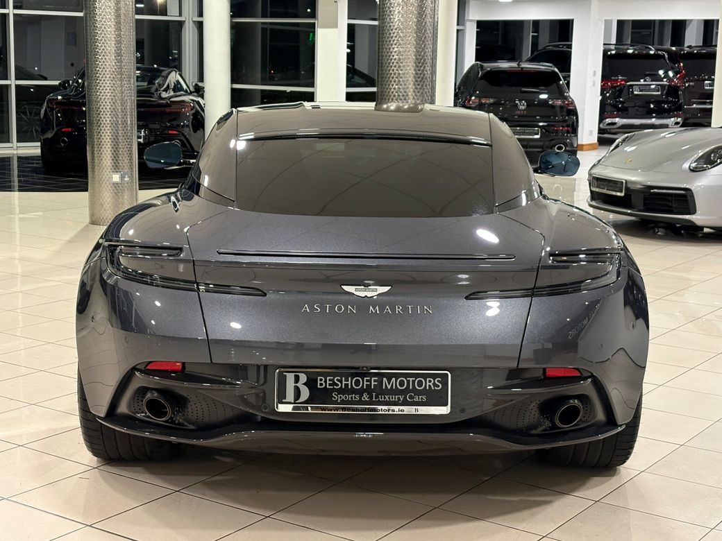 2024 Aston Martin DB12