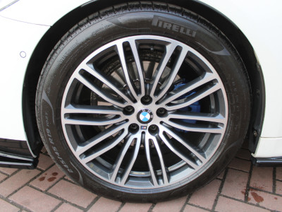 2017 BMW 523