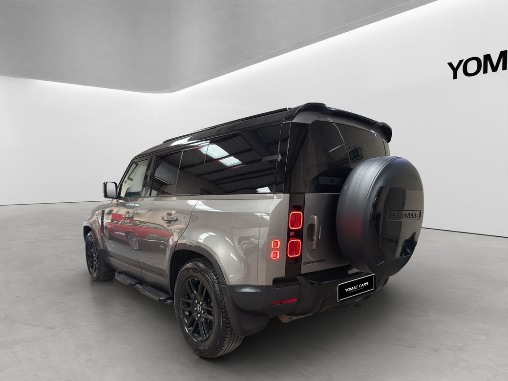 2022 Land Rover Defender