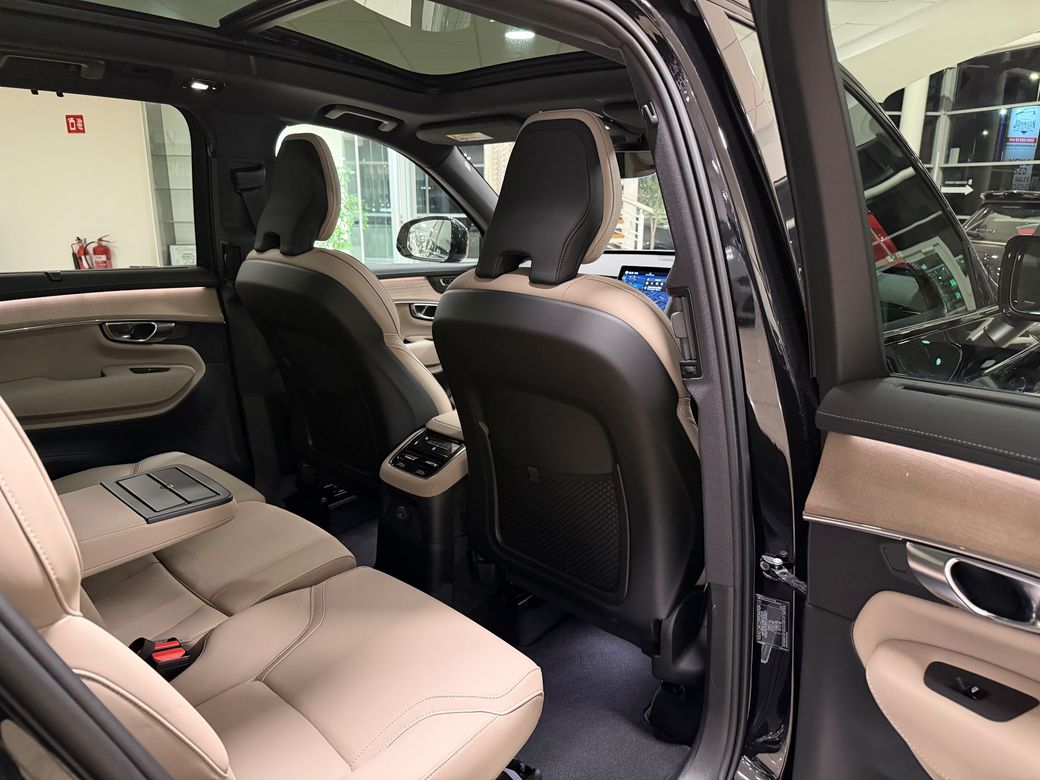 2025 Volvo XC90