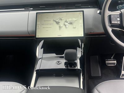 2025 Land Rover Range Rover Sport
