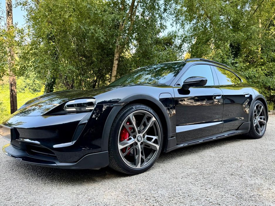 2023 Porsche Taycan