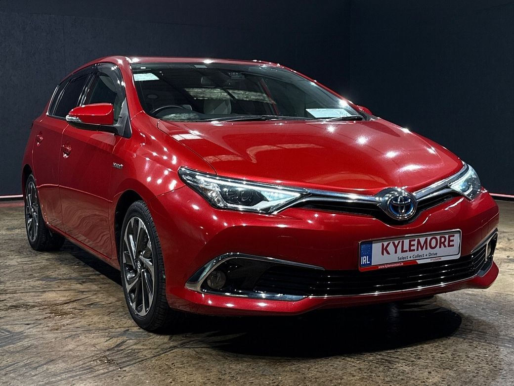 2016 Toyota Auris