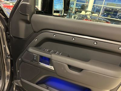 2025 Land Rover Defender