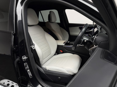 2025 Mercedes-Benz GLC Class