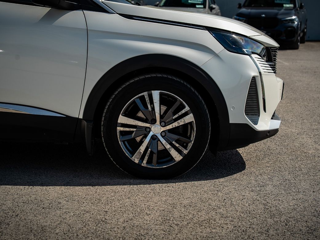 2021 Peugeot 5008