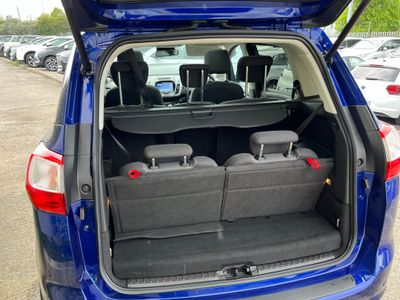 2018 Ford Grand C-Max