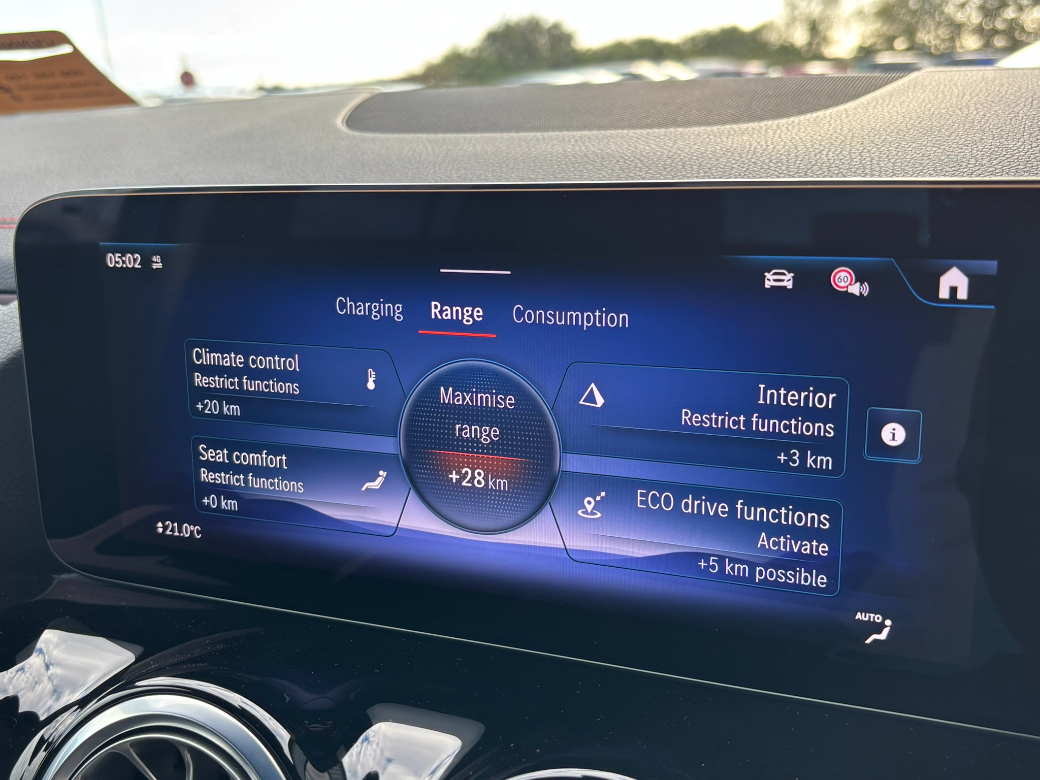 2025 Mercedes-Benz EQA