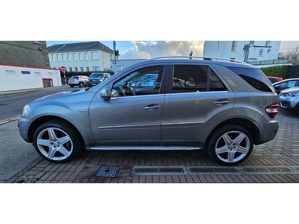 2010 Mercedes-Benz ML Class