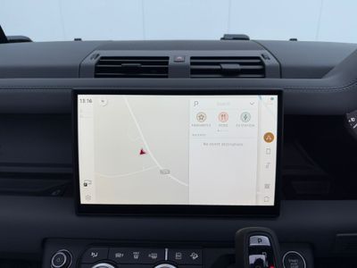 2025 Land Rover Defender