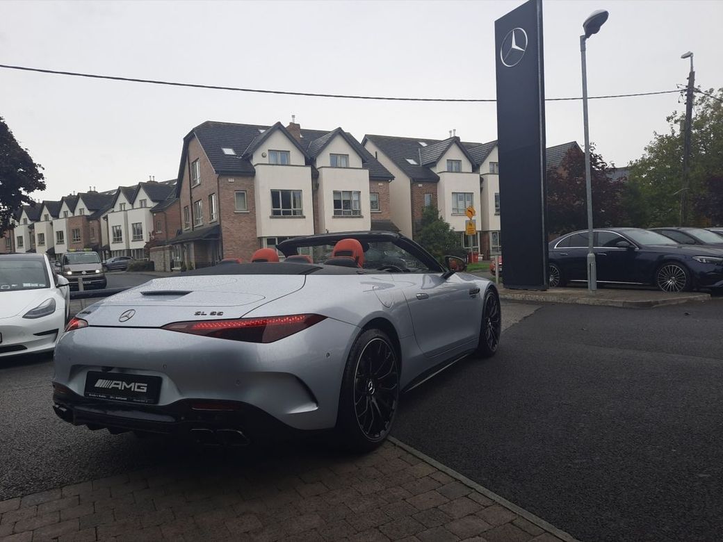 2023 Mercedes-Benz SL Class