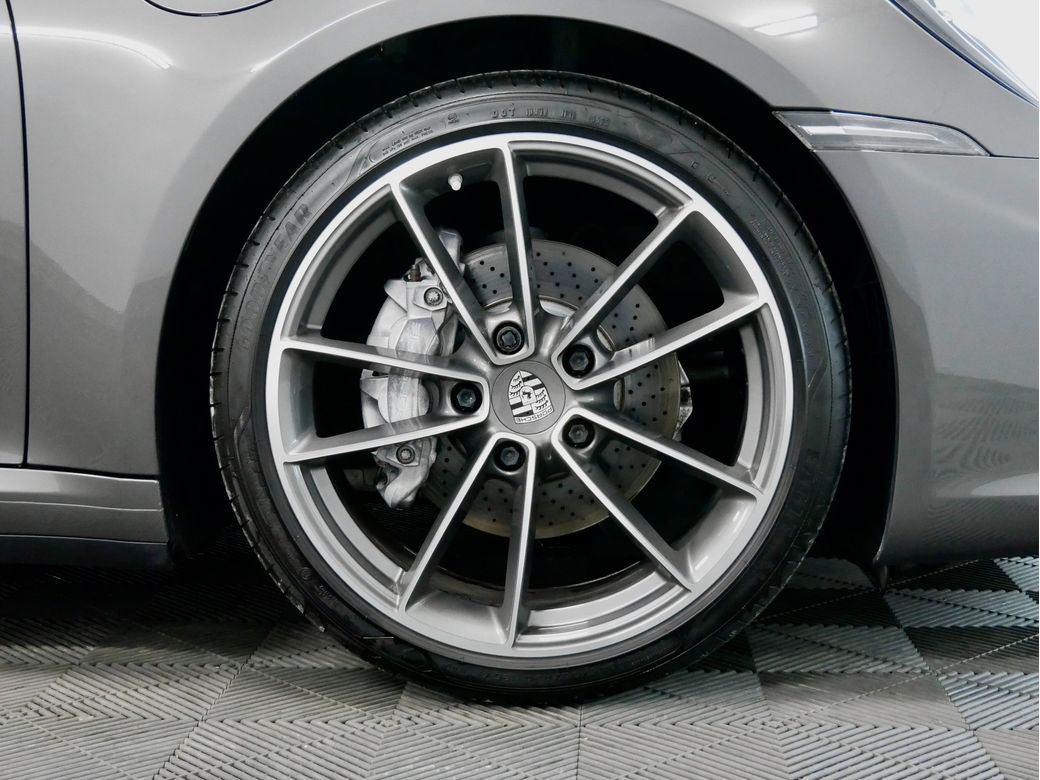 2020 Porsche 911