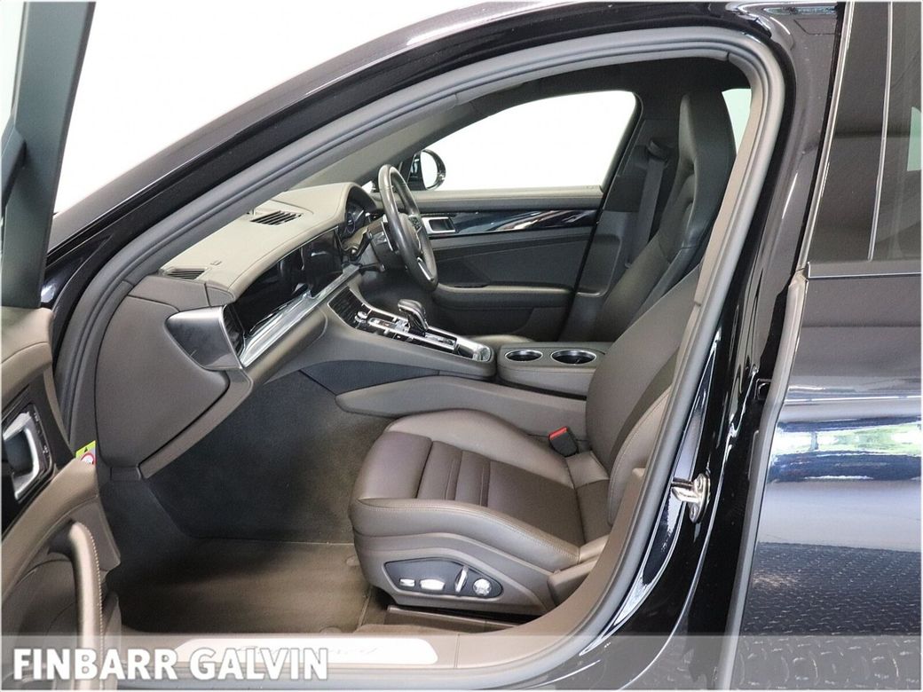2019 Porsche Panamera