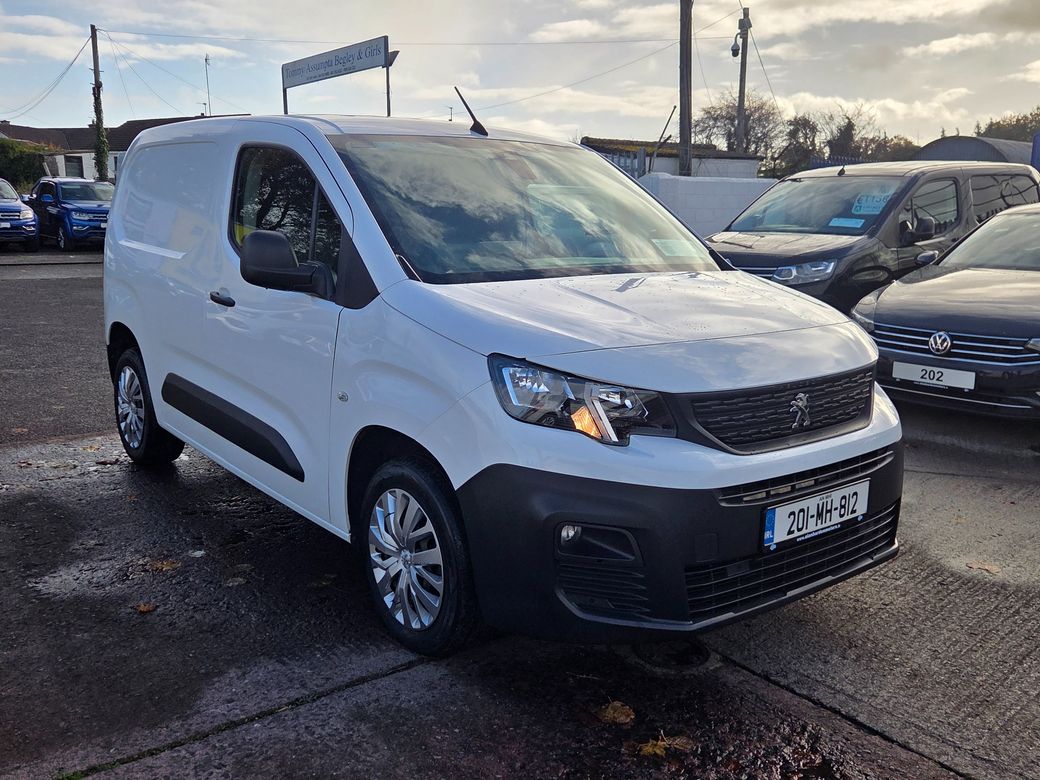 2020 Peugeot Partner