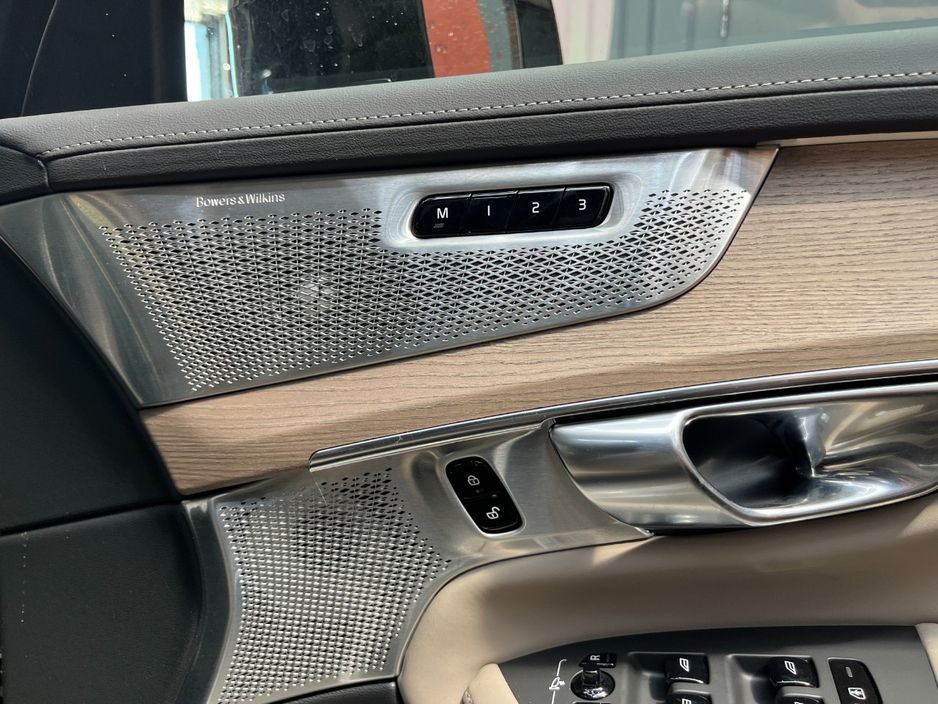 2025 Volvo XC90