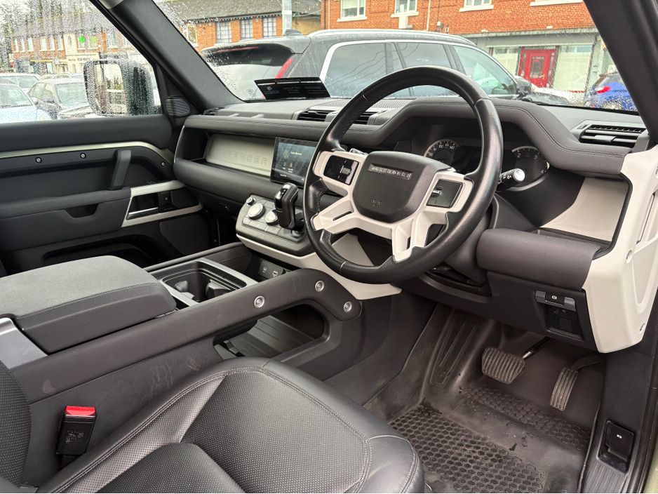 2022 Land Rover Defender