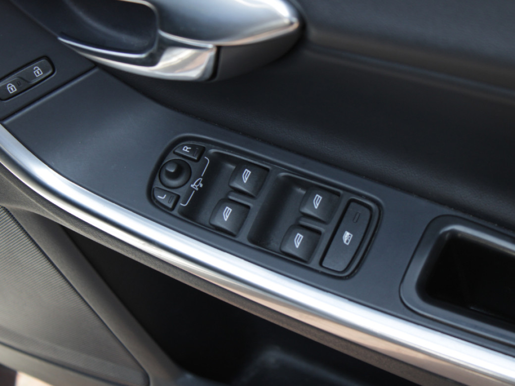 2016 Volvo V60