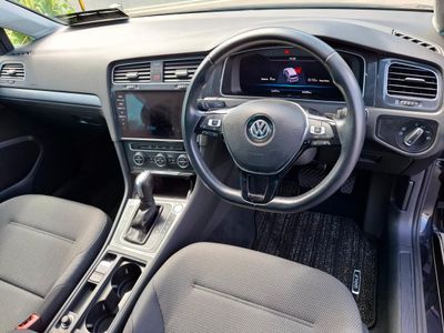 2019 Volkswagen Golf