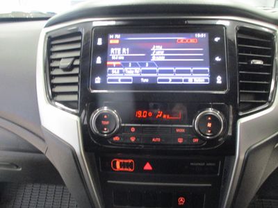 2020 Mitsubishi L200