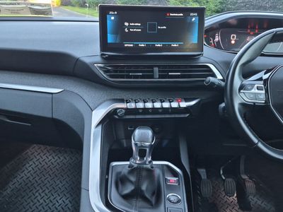 2022 Peugeot 3008