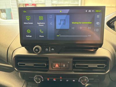 2024 Peugeot Partner