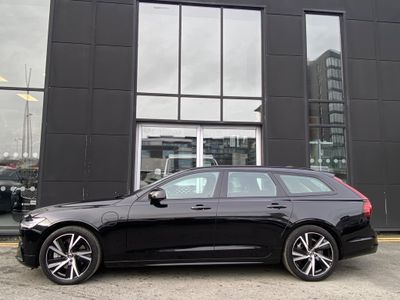 2023 Volvo V90