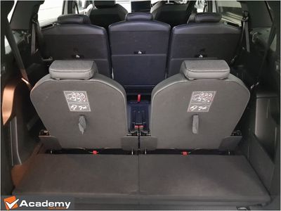 2024 Peugeot 5008
