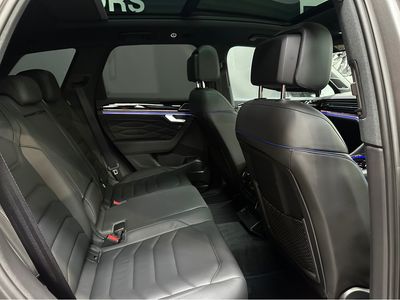 2024 Volkswagen Touareg