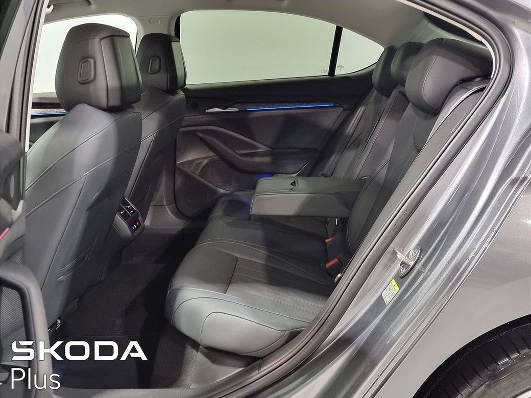 2025 Skoda Superb
