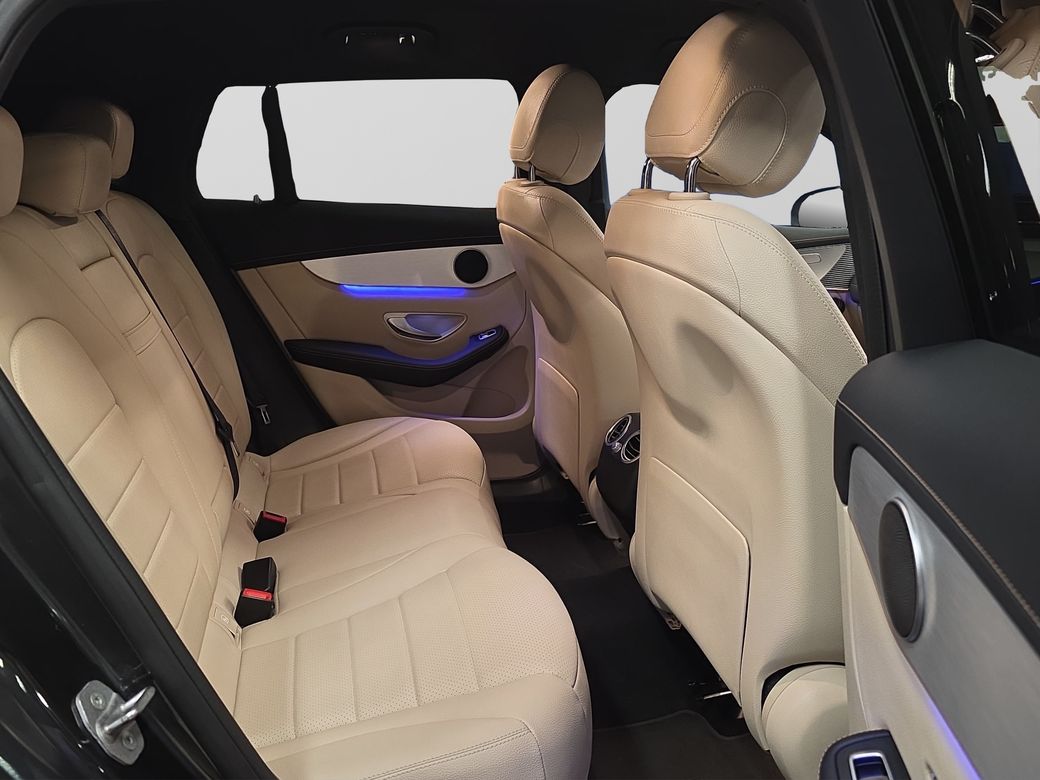 2021 Mercedes-Benz EQC