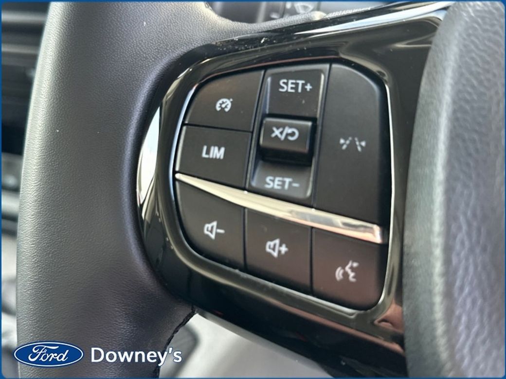 2024 Ford Transit Custom