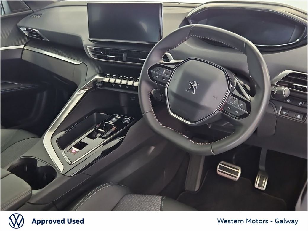 2025 Peugeot 5008