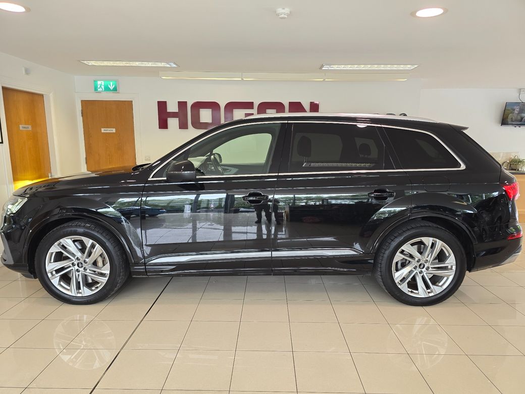 2022 Audi Q7