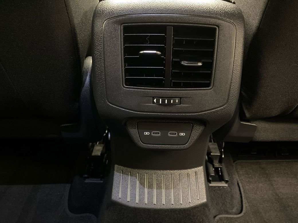 2024 Volkswagen T-Roc