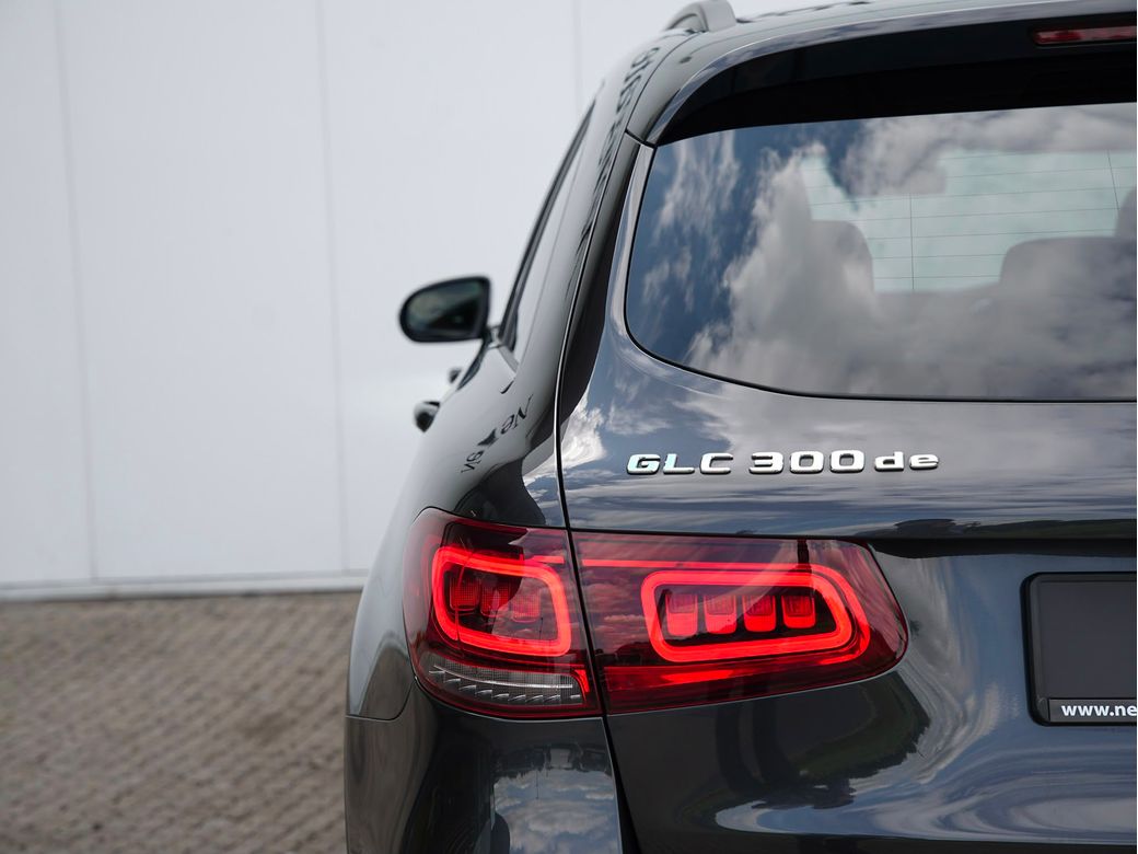 2023 Mercedes-Benz GLC Class