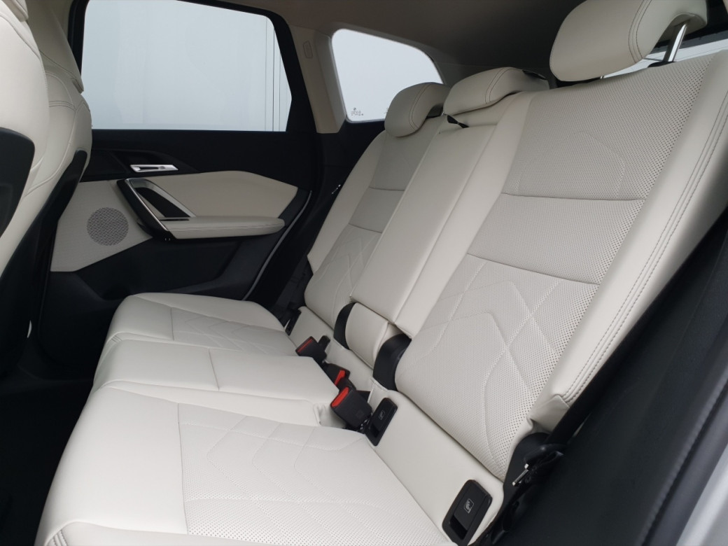 2026 BMW iX1