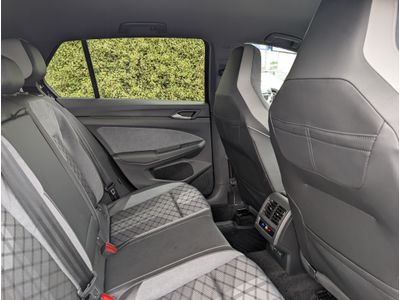 2024 Volkswagen Golf