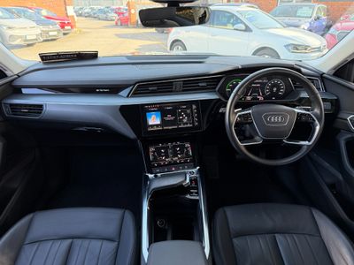 2022 Audi e-tron