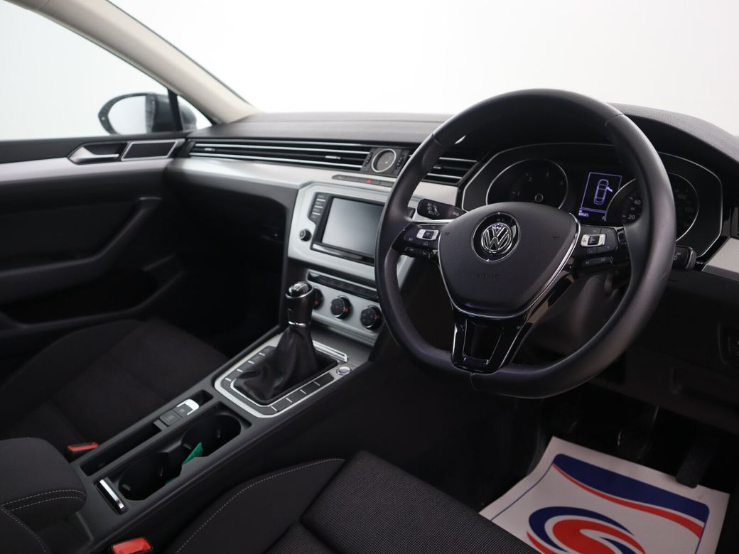 2016 Volkswagen Passat