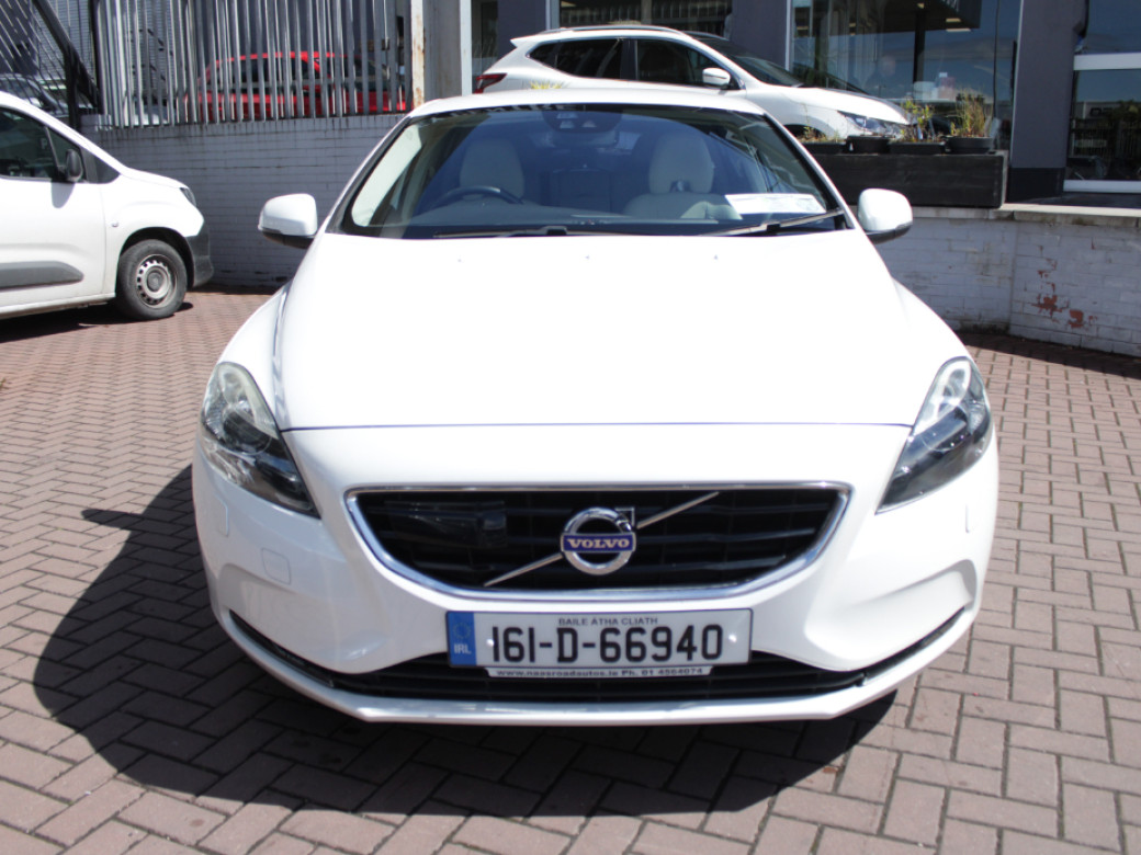 2016 Volvo V40