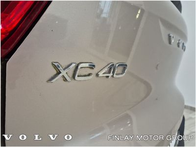 2023 Volvo XC40