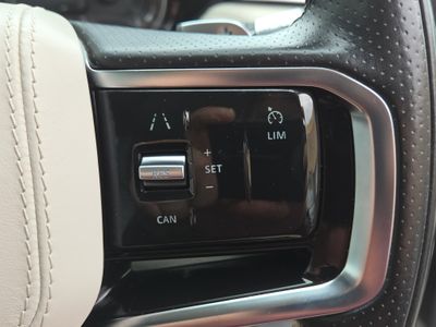 2021 Land Rover Range Rover Velar