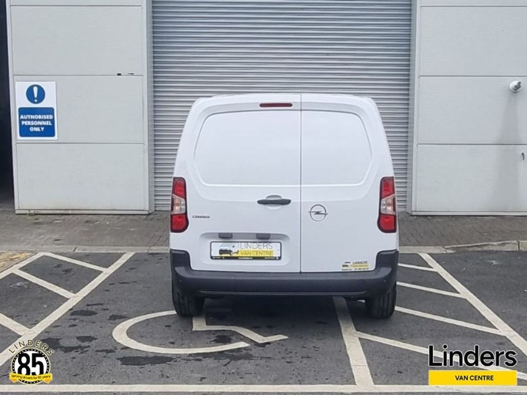 2025 Opel Combo